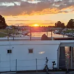 Main Hausboot Lore In Der Marina Trosdorf Bei Bamberg * Bischberg