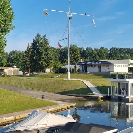 Main Hausboot Lore In Der Marina Trosdorf Bei Bamberg * Bischberg