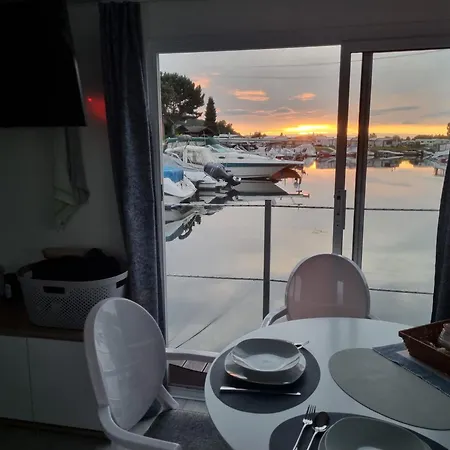 Main Hausboot Lore In Der Marina Trosdorf Bei Bamberg *
